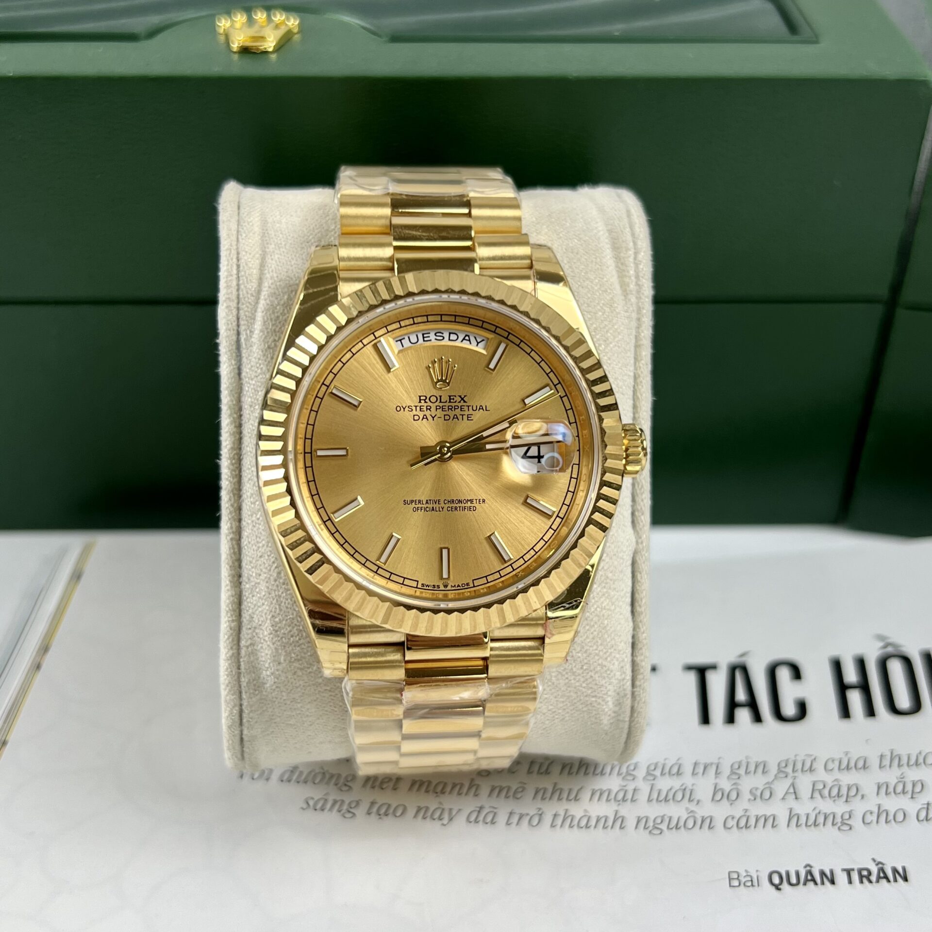 Rolex Replica 1:1 Watch Day-Date Gold Plated Fluted Bezel EW Factory 40mm - Elite Watch Atelier