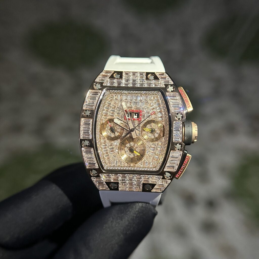 Richard Mille Replica 1:1 Watch RM011 With Full Diamond Rubber Strap 44mm - Top club