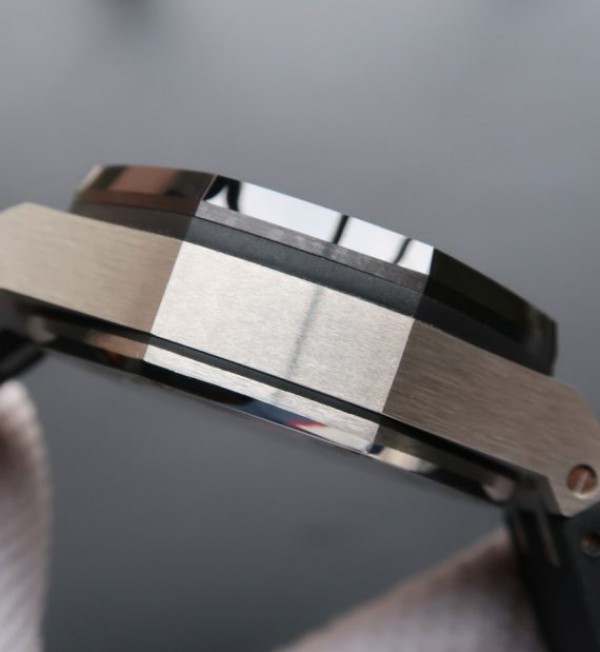 Replica Audemars Piguet JF Royal Oak Offshore 44mm White/Black Dial Rubber Strap A3126 - Top club