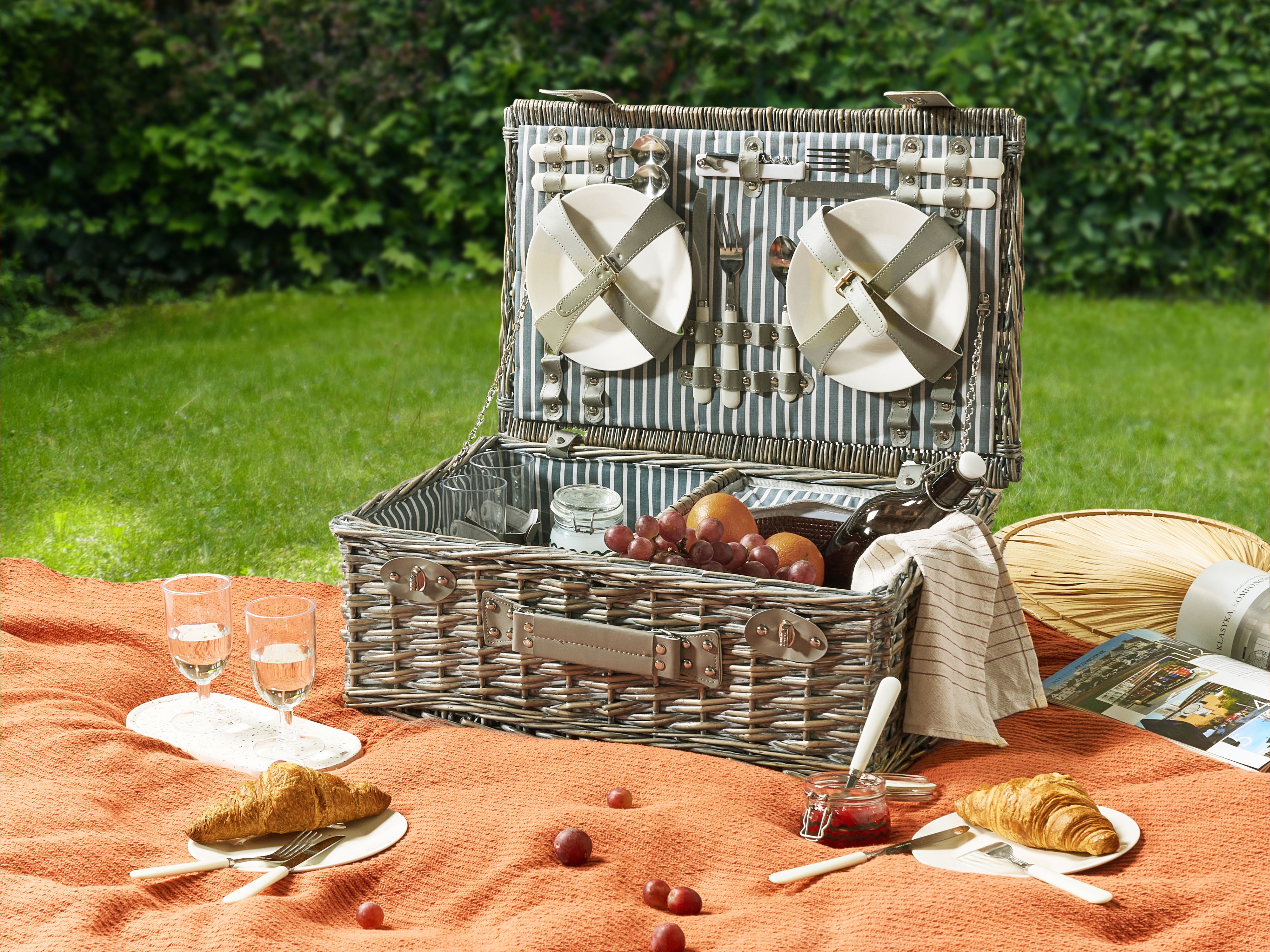 Picnic Basket FIGUE Wicker Grey