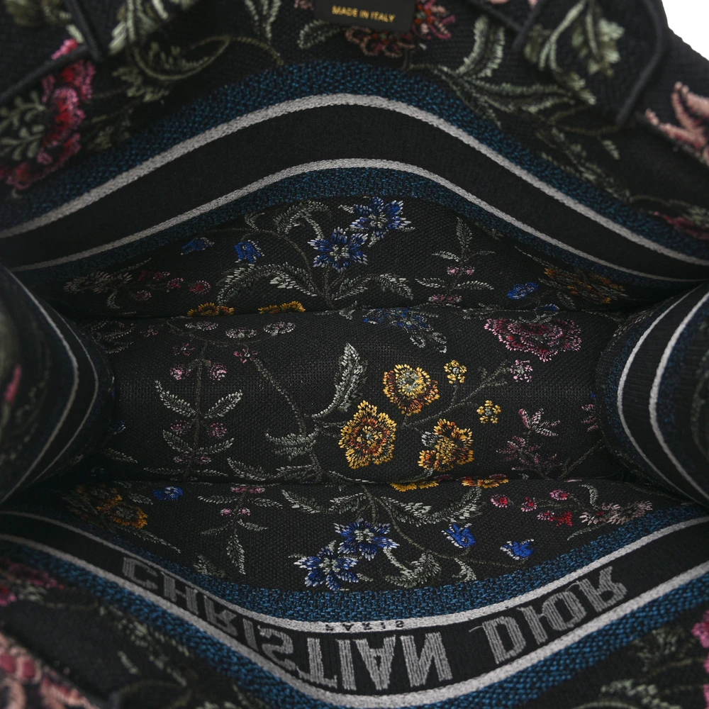 Discover Mirror Quality Replica Dior Totes That Turn Heads1:1High-quality replica