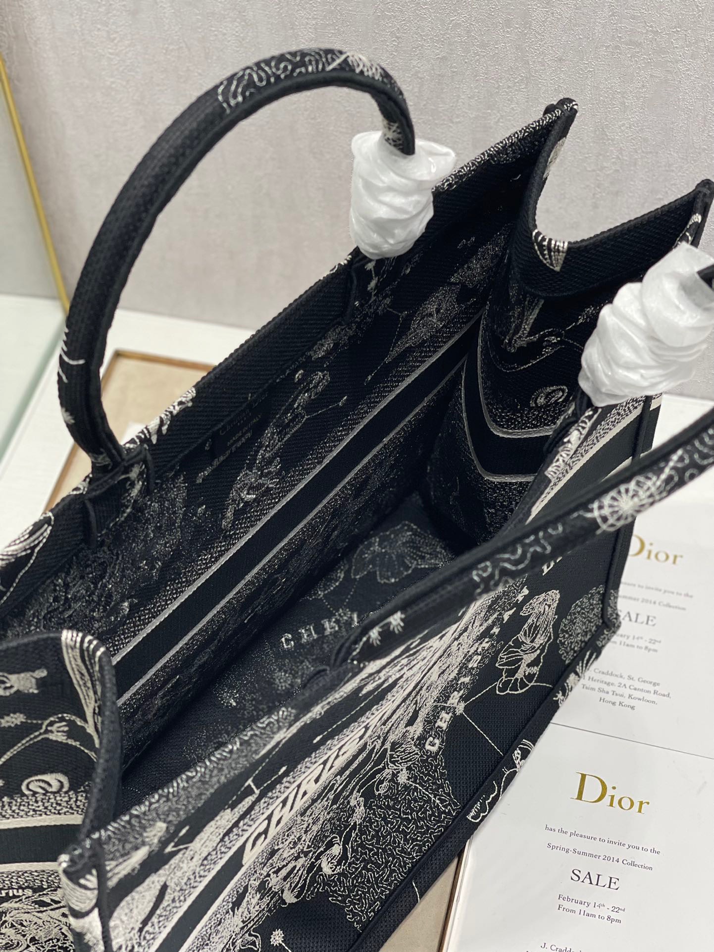 Christian Dior Large Dior Book Tote Black And White, For Women, Women’s Handbags 16.5in/42cm CD1:1High-quality replica