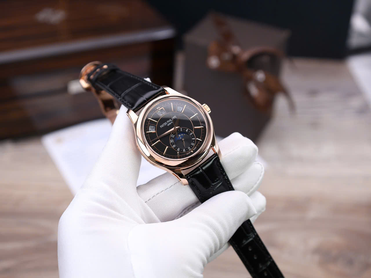 Patek Philippe Replica Watch Complications 5205R 18K Gold Wrapped Custom 40mm - Top club