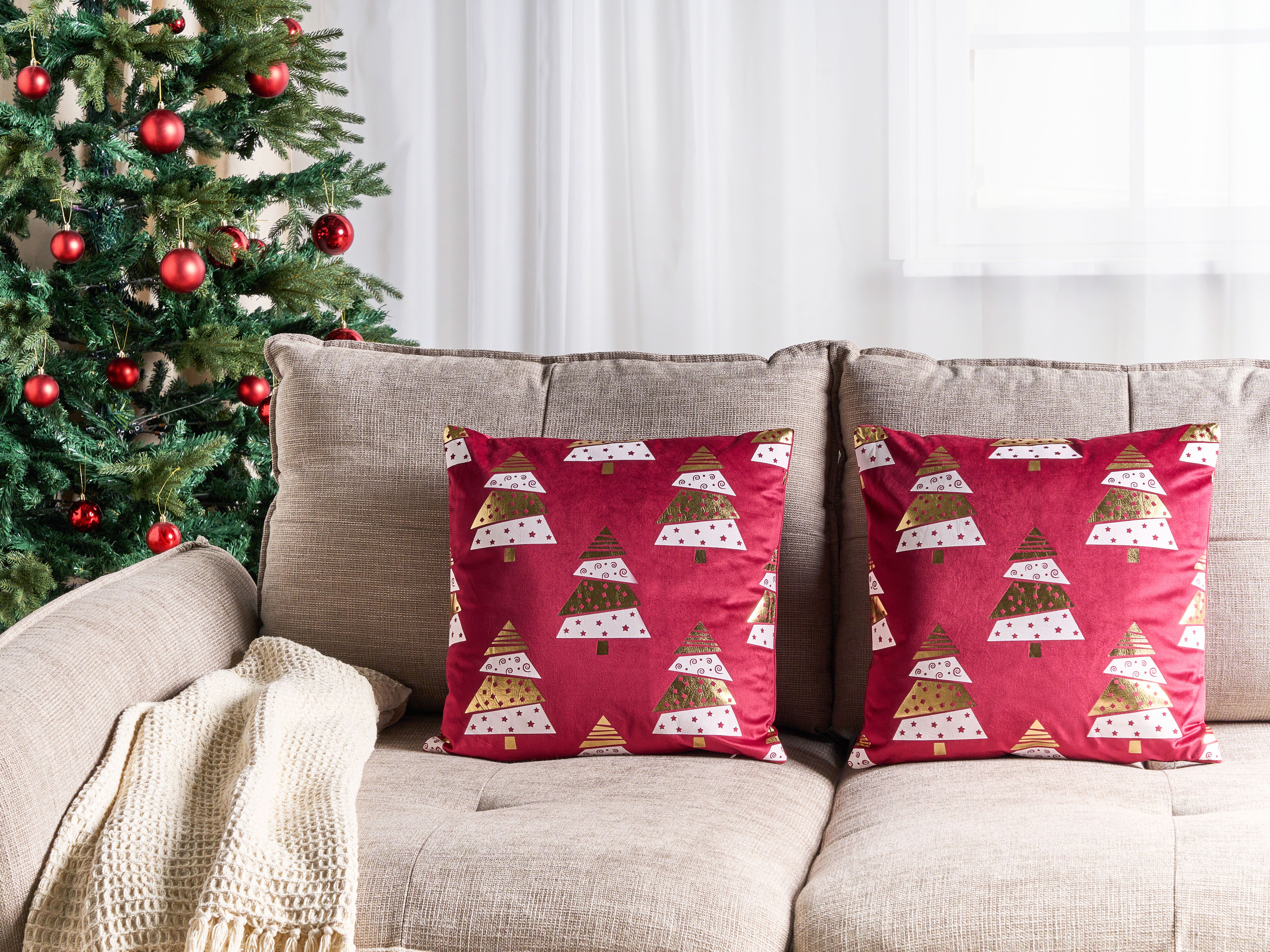 Set of 2 Decorative Cushions GOLDSPRUCE Velvet 45 x 45 cm Red Christmas Motif