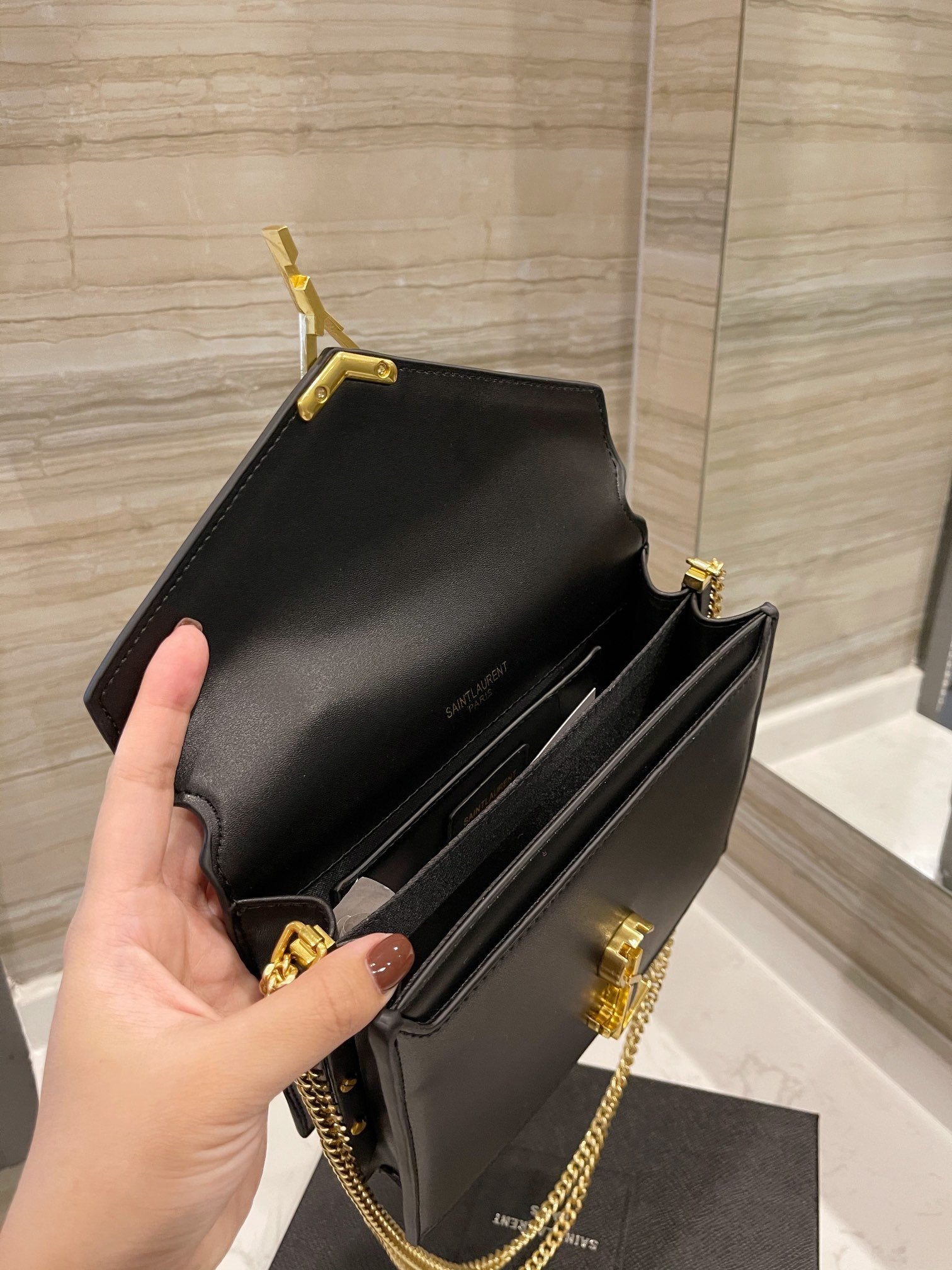 TO – Luxury Edition Bags SLY 1521:1High-quality replica