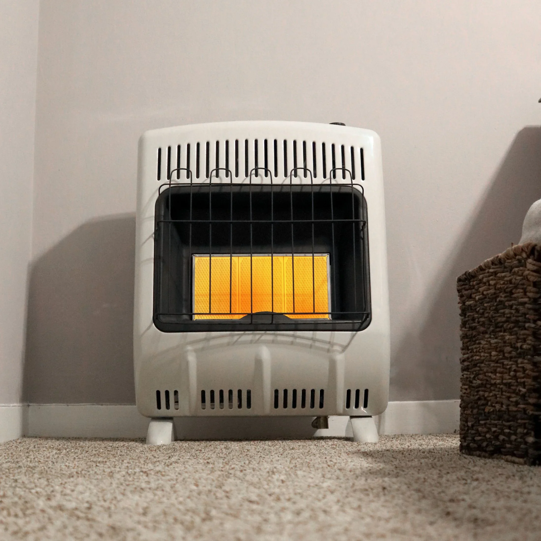Mr. Heater 20000 BTU Vent Free Radiant Natural Gas Heater F299821