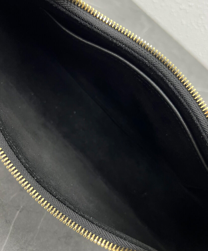 Celine Medium Ava Strap Bag In Smooth Calfskin Black1:1High-quality replica
