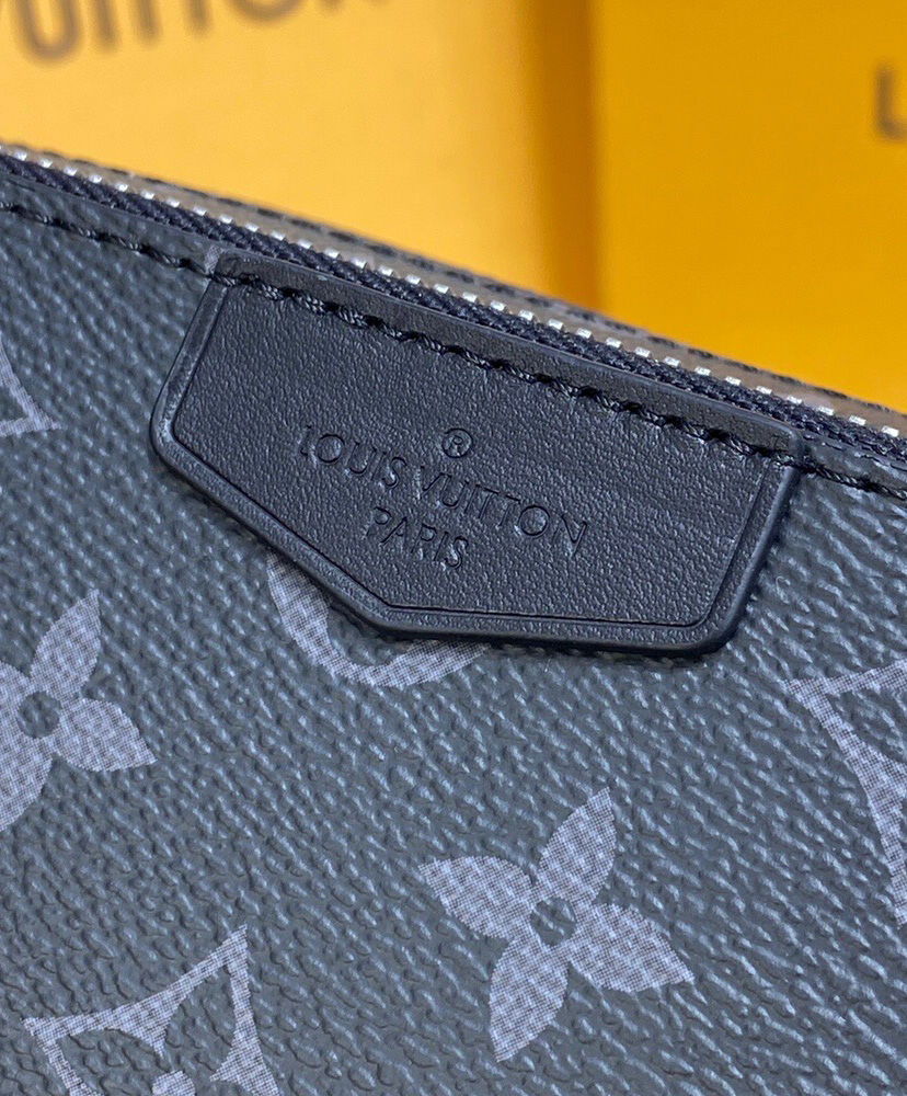 Louis Vuitton Alpha Wearable Wallet M80741 Black1:1High-quality replica