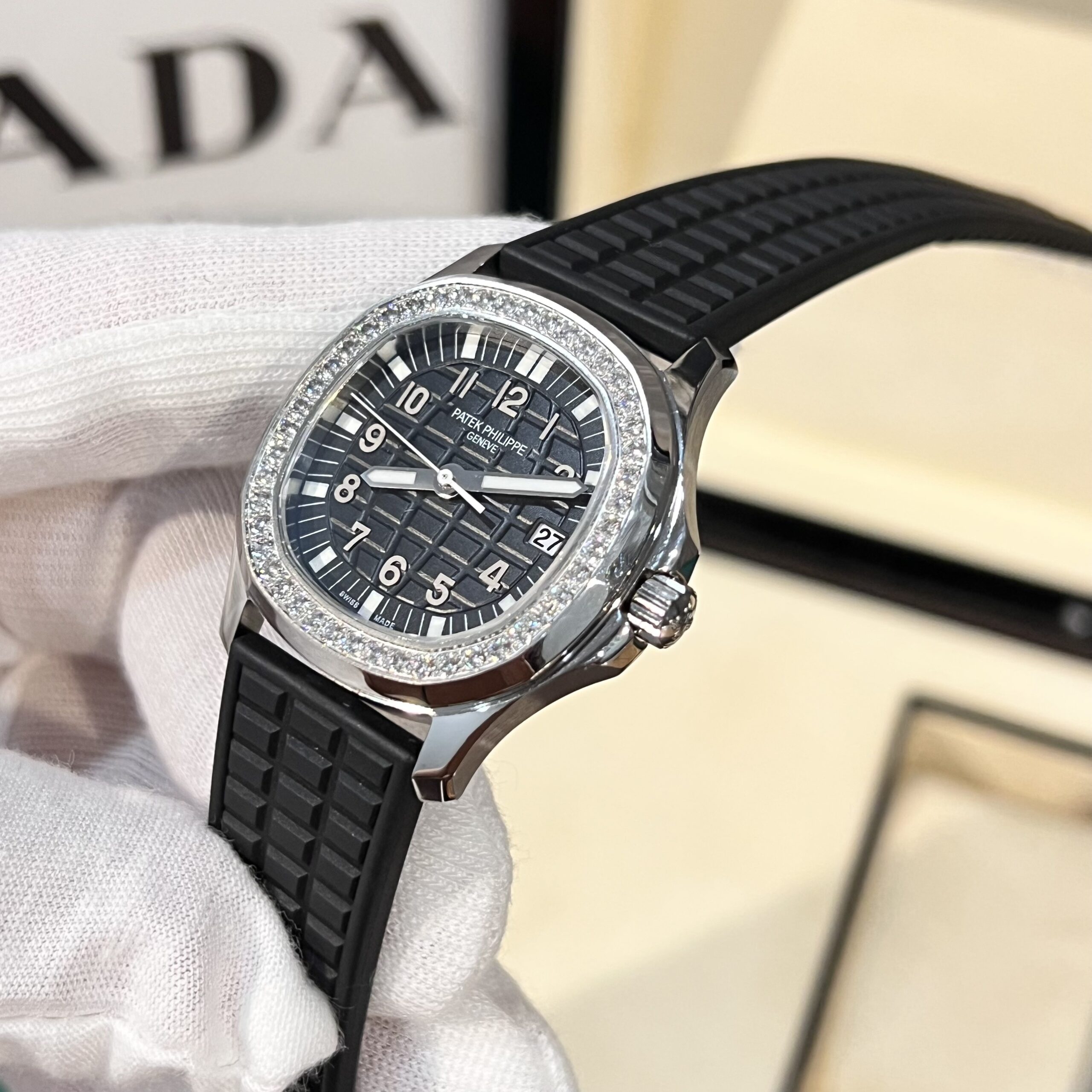 Patek Philippe Aquanaut 5067A Replica 1:1 Watch Black With Stone Bezel PPF 35.6mm - Top club