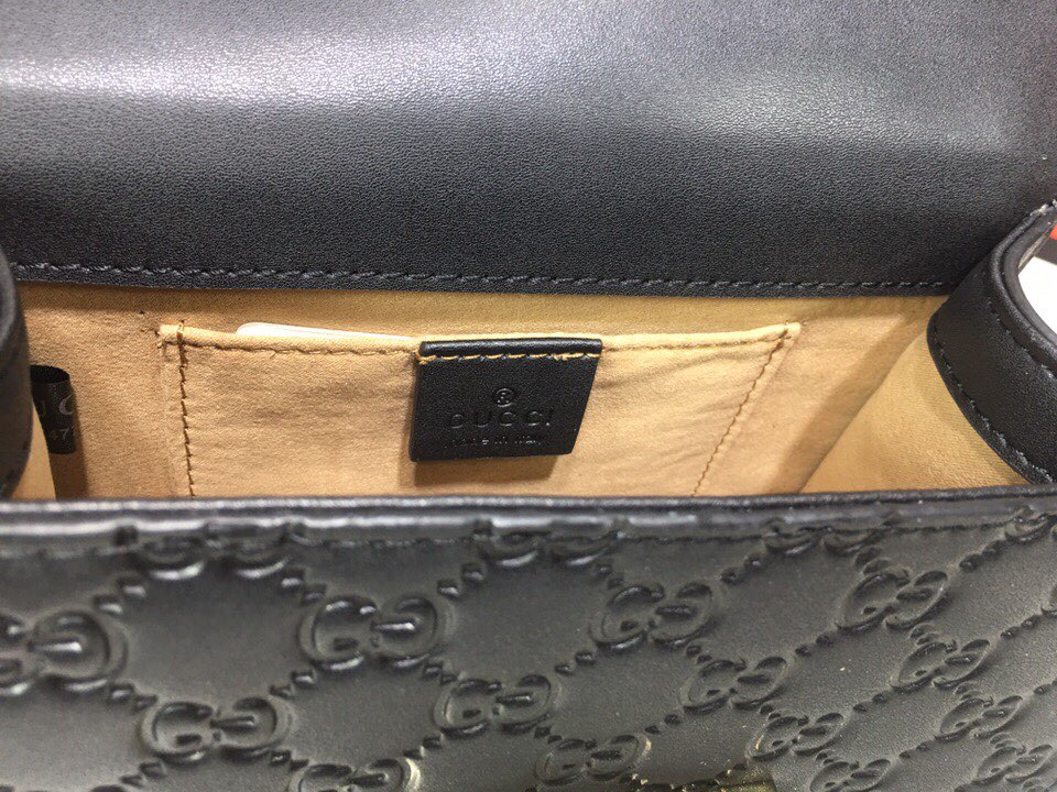 Replica Gucci Padlock Small Signature Shoulder Bag 4094871:1High-quality replica