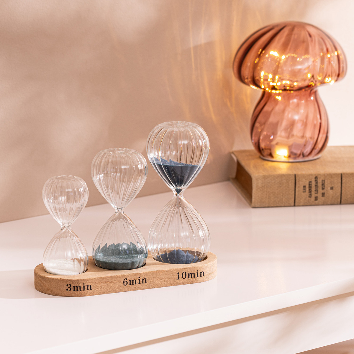 Set of 3 hourglasses with wooden stand Glass, H.10/12/14 cm