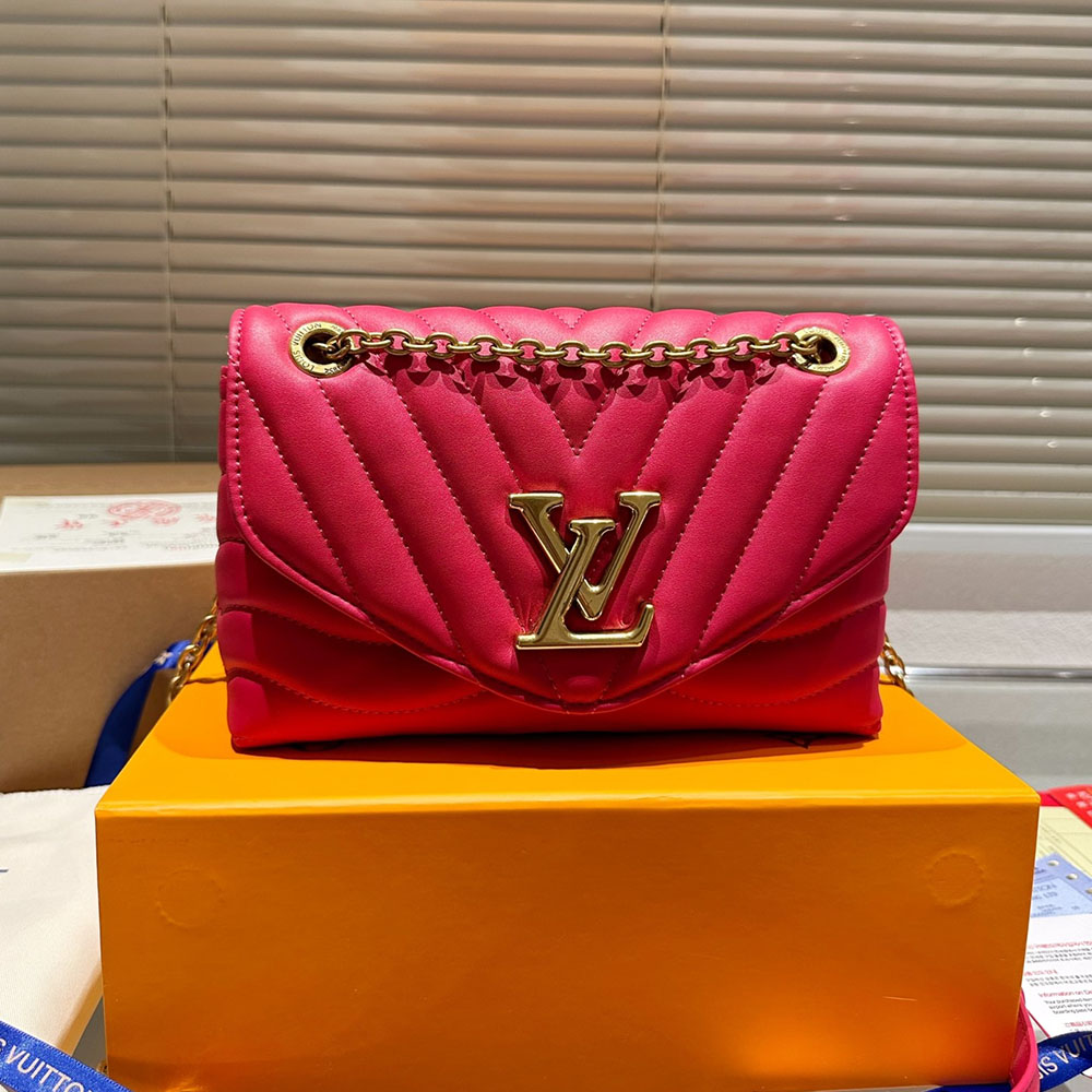 Louis Vuitton LV NEW WAVE Bag M208381:1High-quality replica
