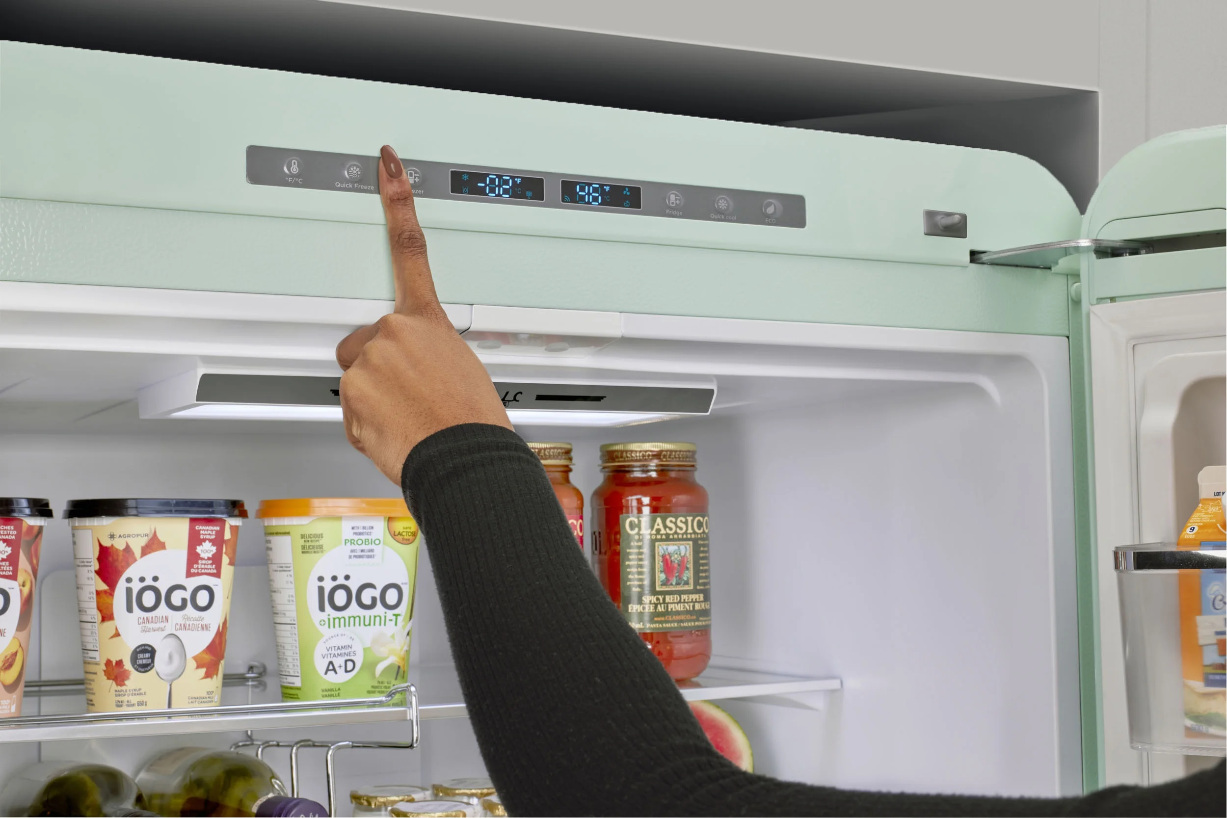 Unique Appliances Ugp-510L Ac Classic Retro 30" Wide 17.7 Cu. Ft. Energy Star Certified - Image 14