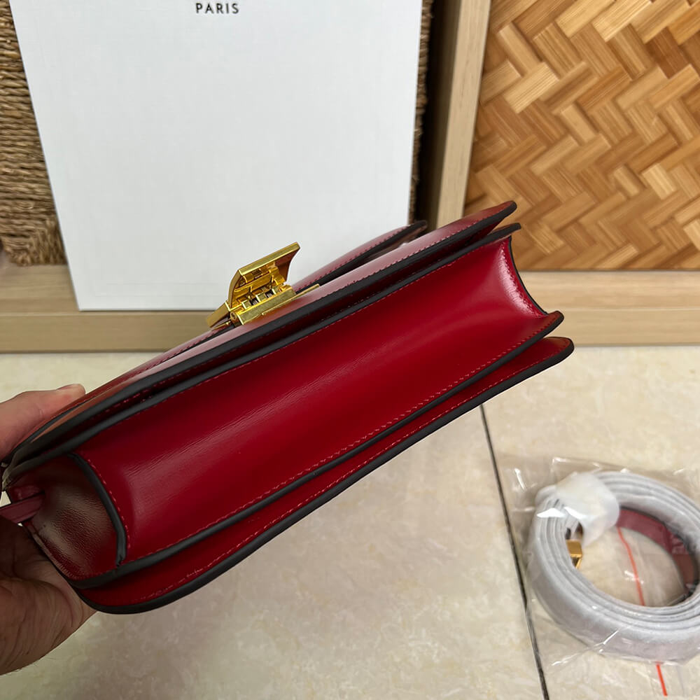 Celine Classic Box Bag in Red1:1High-quality replica