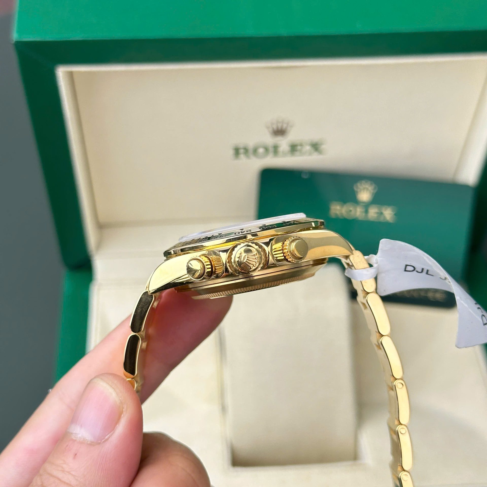 Rolex Daytona 116508 Gold Wrapped Replica 11 Watch Dial Mother Of Pearl 40mm - Top club