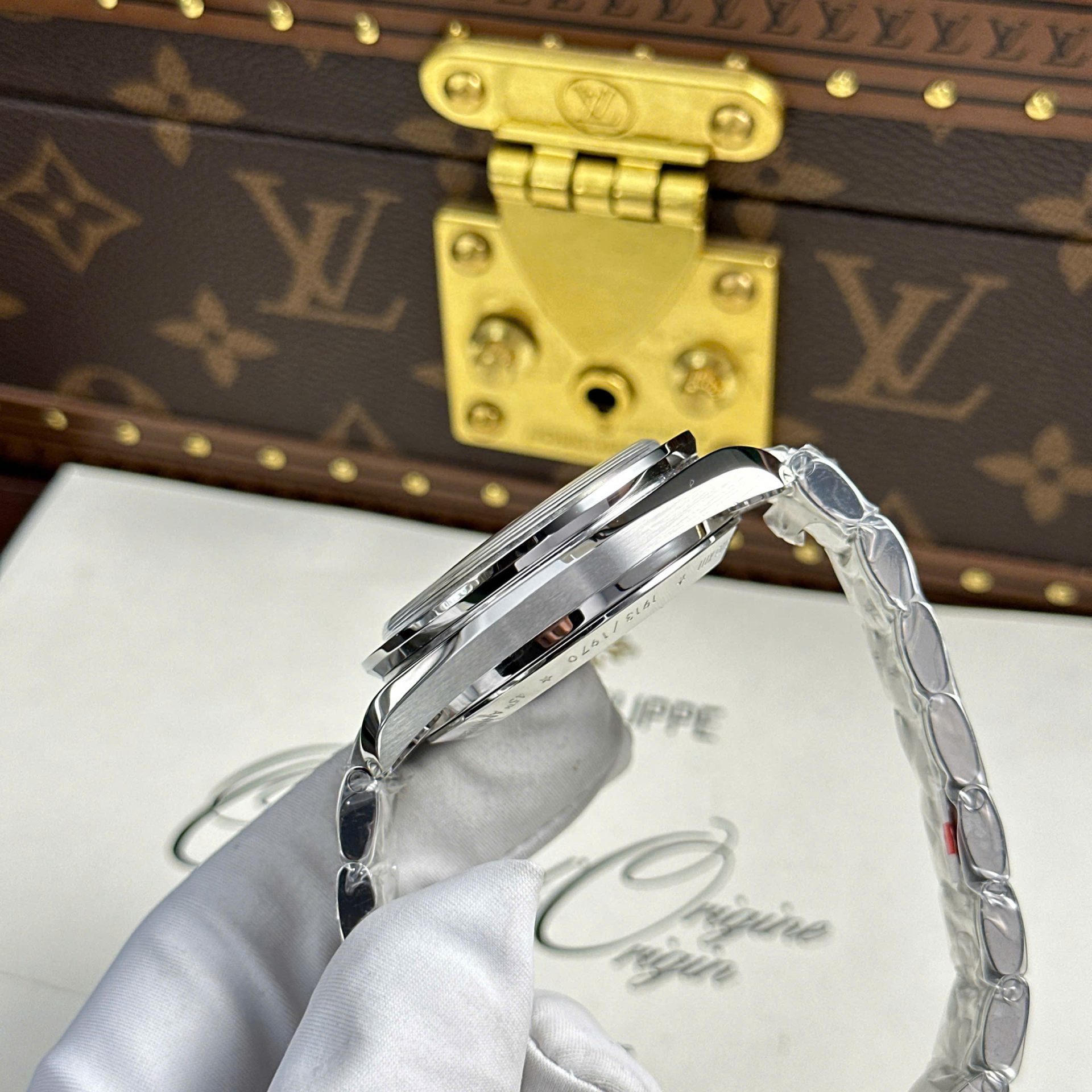 Omega Speedmaster Apollo 13 Silver Snoopy Imitation Watches Metal Wire OM Factory 42mm - Top club