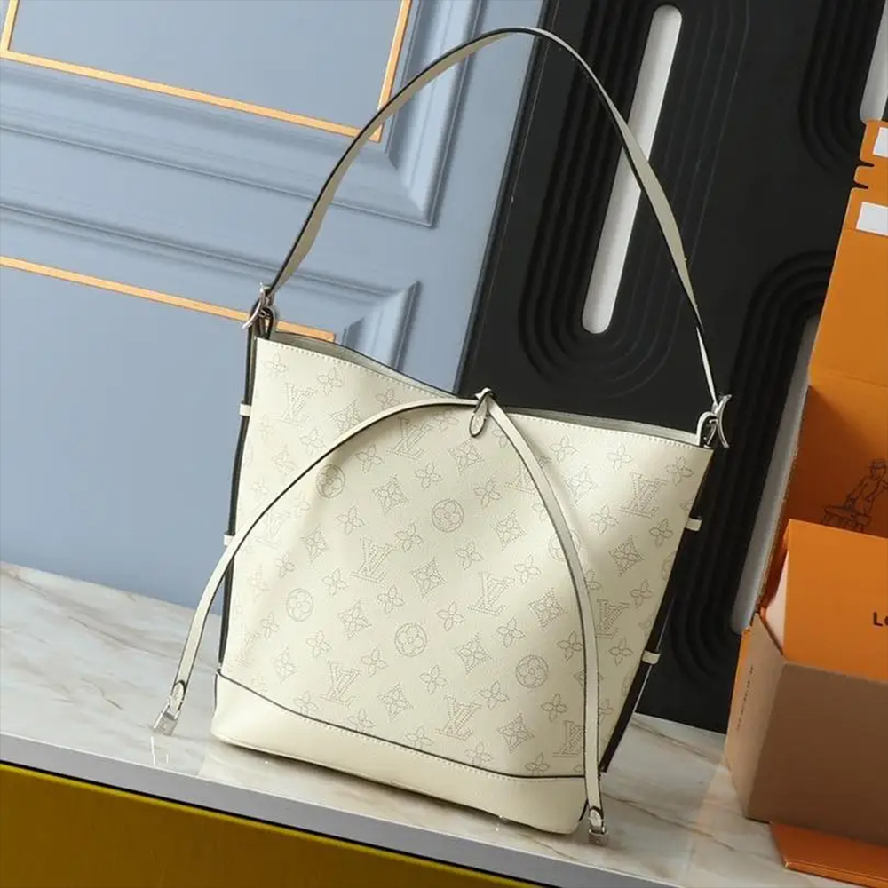 Louis Vuitton LV Flore Leather Tote Shoulder Bag M121391:1High-quality replica
