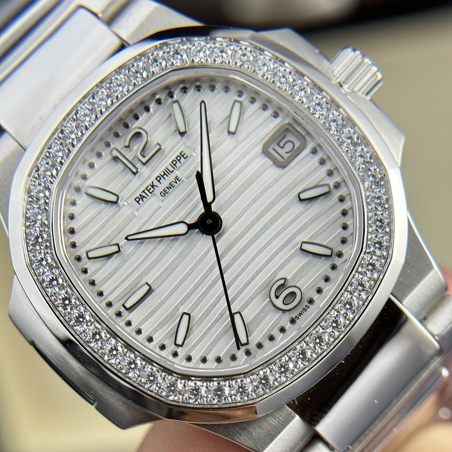 Patek Philippe Fake Watches Nautilus 7010 Womens Metal Wire 32mm - Top club