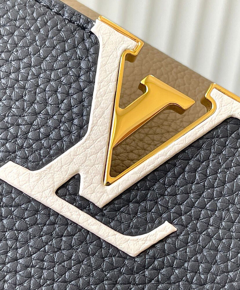 Louis Vuitton Capucines MM M22676 M230581:1High-quality replica