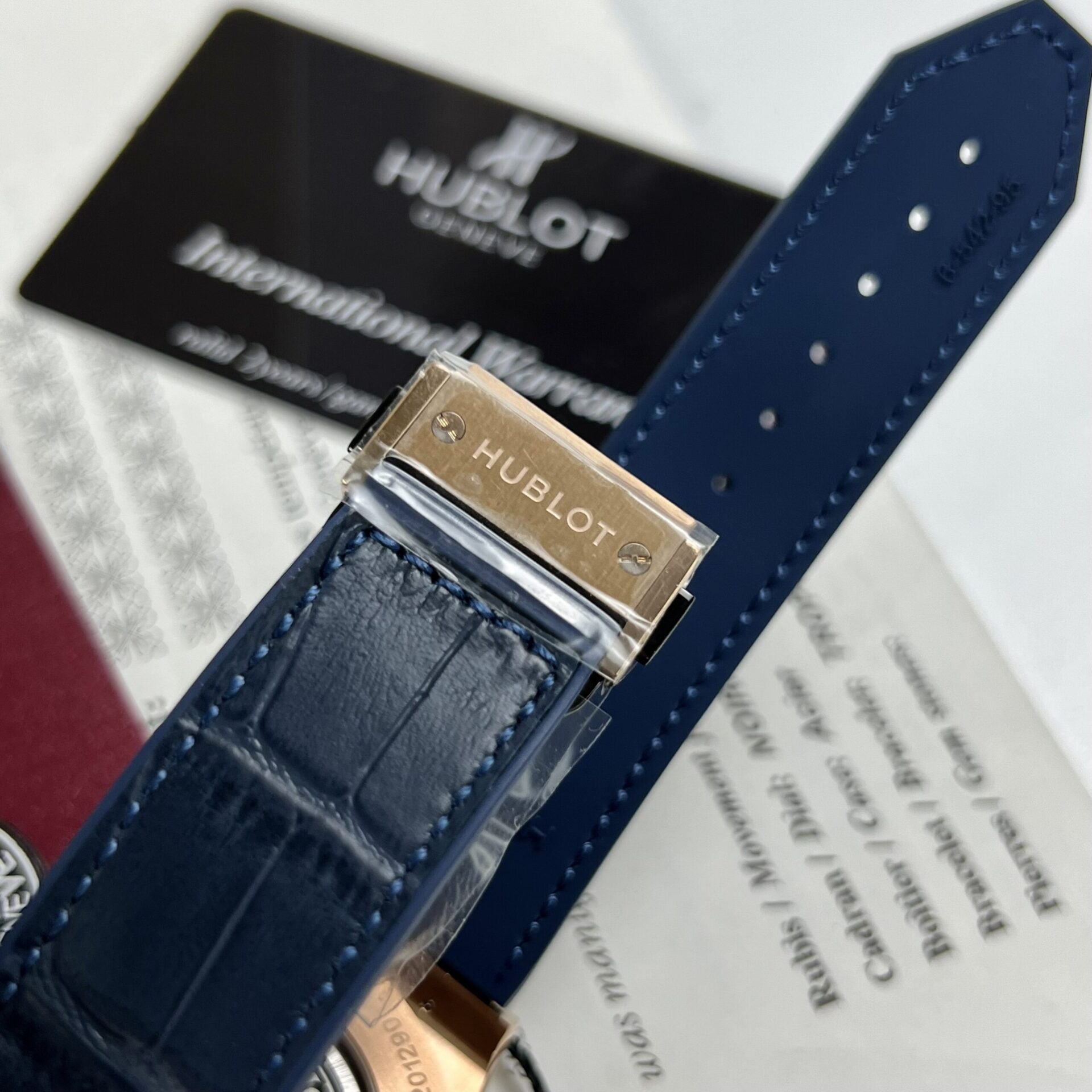 Hublot Replica Watch Classic Fusion King Gold Blue Dial JJF Factory 42mm - Top club