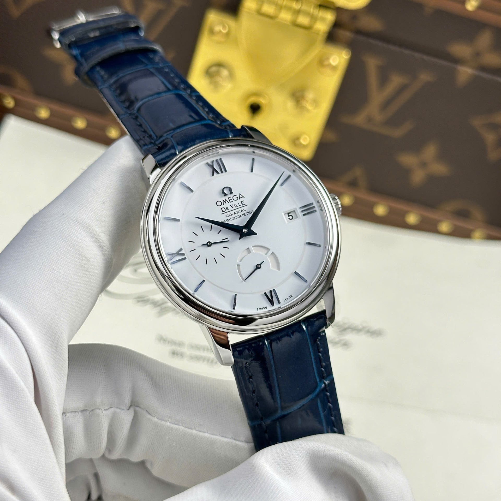 Omega Replica Watch De Ville Prestige Power Reserve White Dial 39.5mm - Elite Watch Atelier