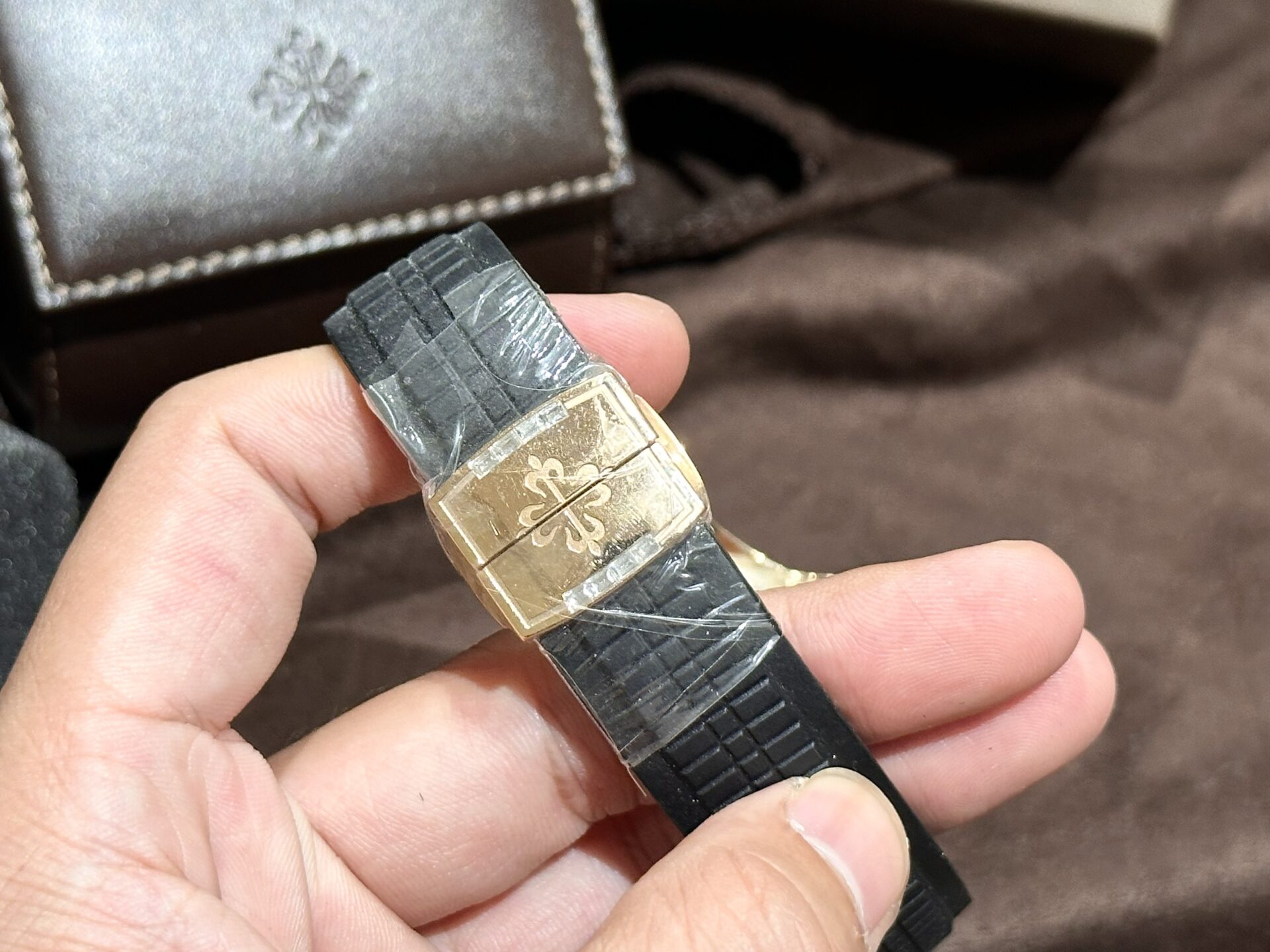 Patek Philippe Aquanaut 5167R Replica Watch 18K Solid Gold Natural Diamond 40mm - Top club