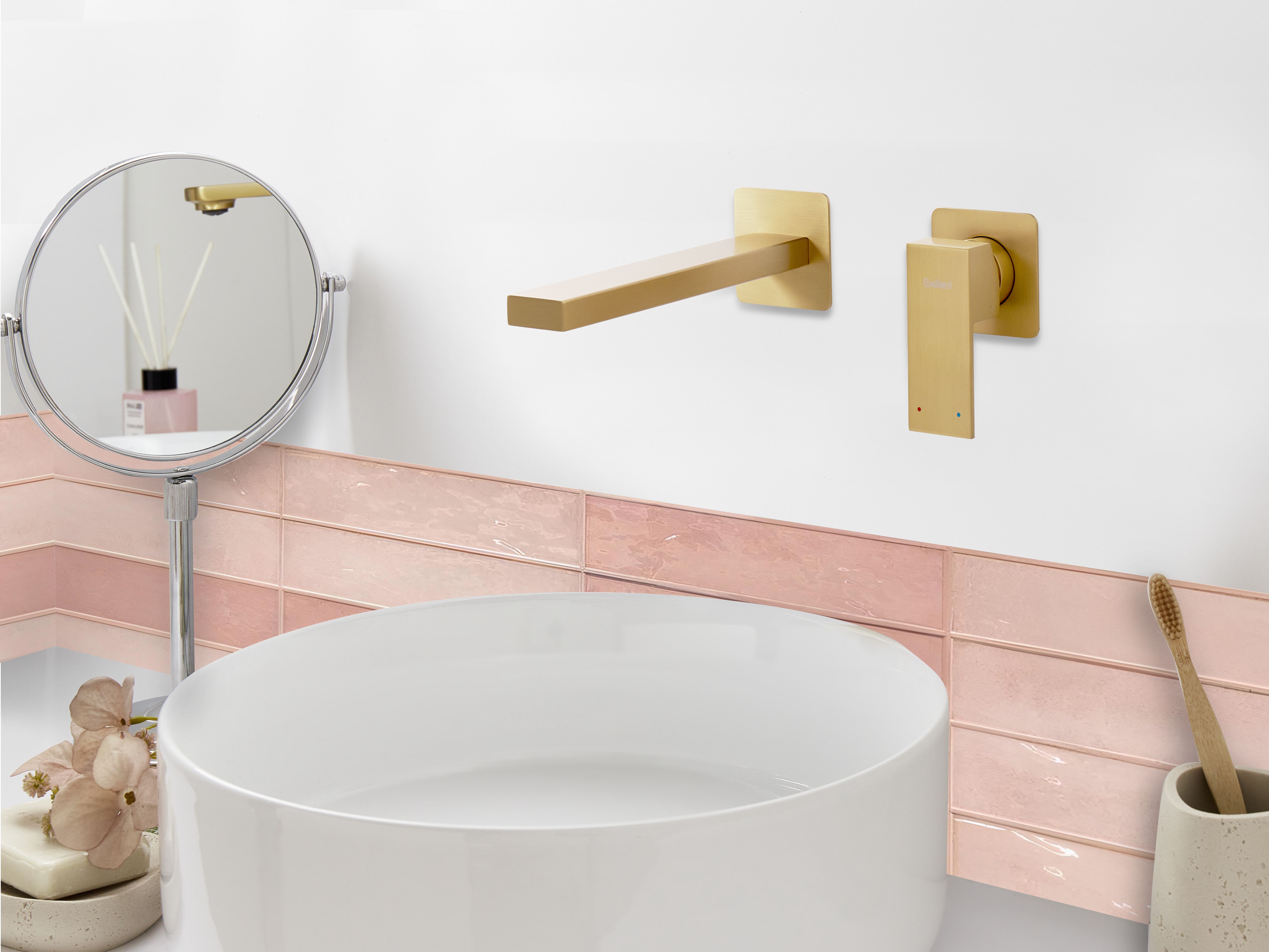 Wall Mounted Basin Mixer Tap ANTOFAGASTA Brass Gold