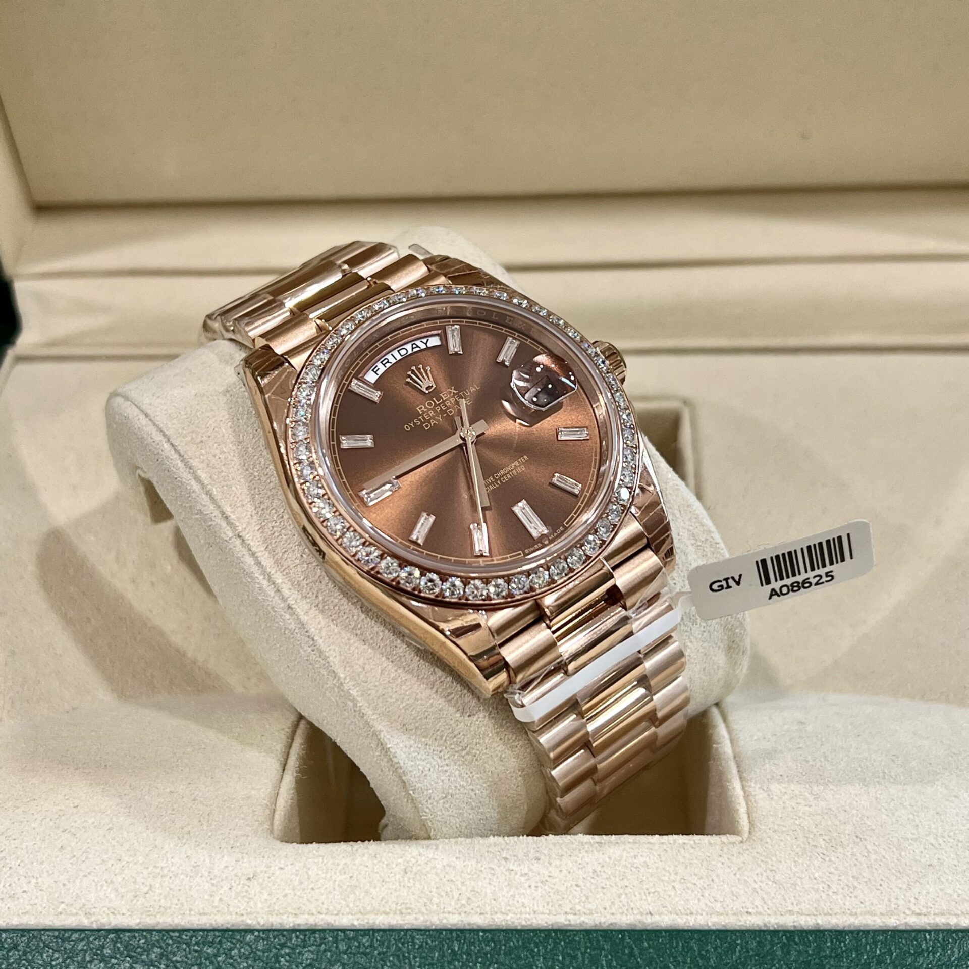 Rolex Fake Watch Day-Date Dial Chocolate Moissanite Diamonds Custom 40mm - Top club