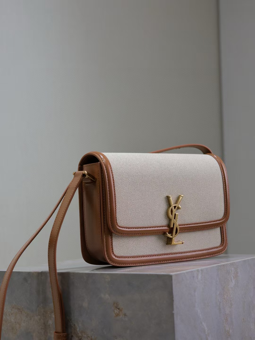 SOLFERINO MEDIUM SATCHEL IN BOX SAINT LAURENT LEATHER