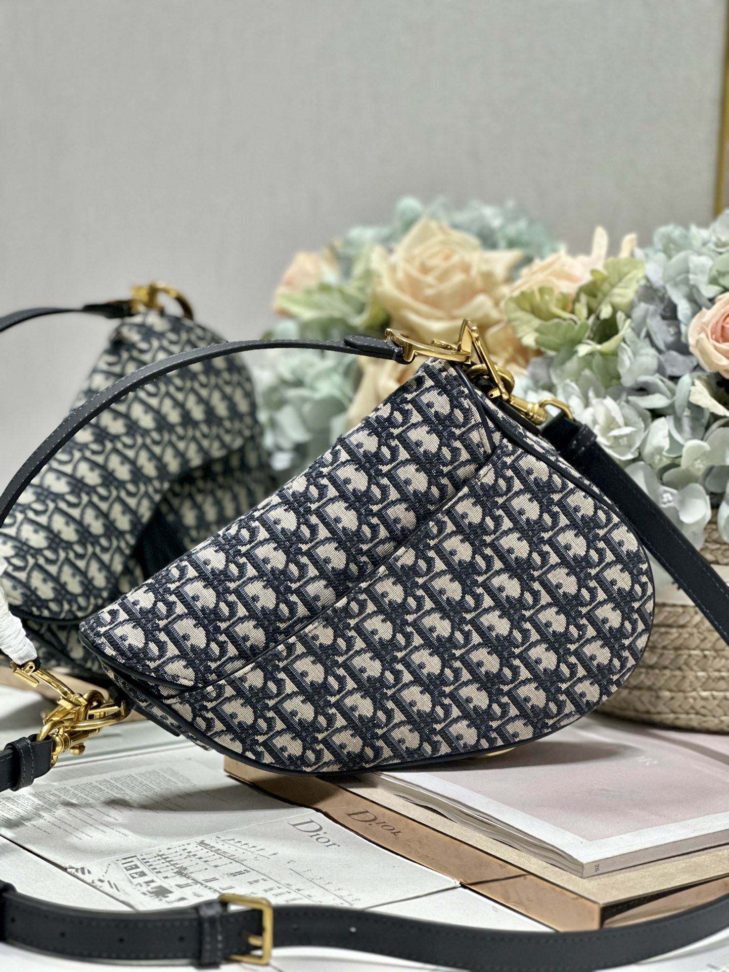 Saddle Bag With Strap Blue Oblique Jacquard For Women 10in/25.5cm M0455CTZQ_M9281:1High-quality replica