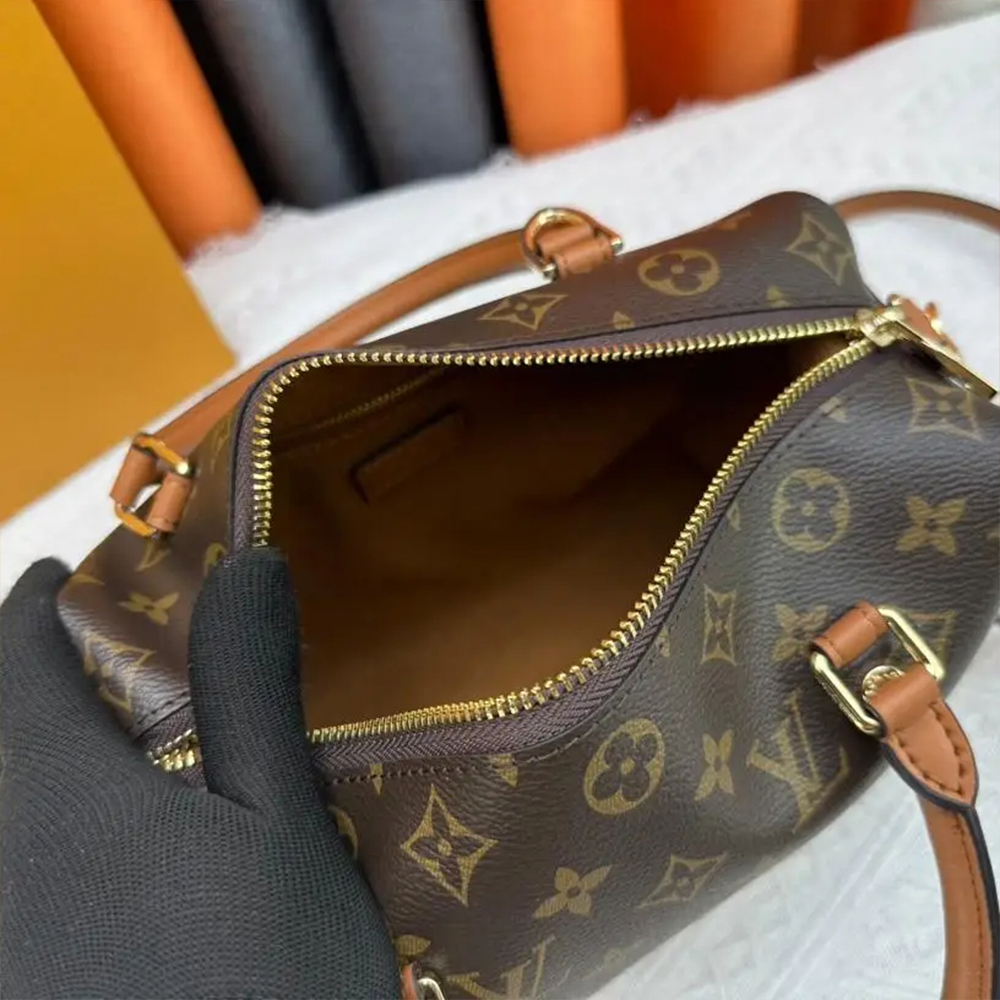 Louis Vuitton LV Tote Shoulder Bag M681691:1High-quality replica