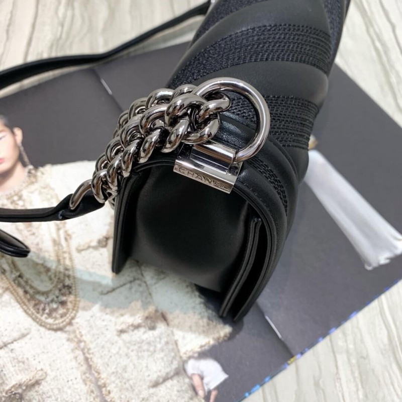 Replica Chanel Calfskin Boy Chanel Handbag A67086