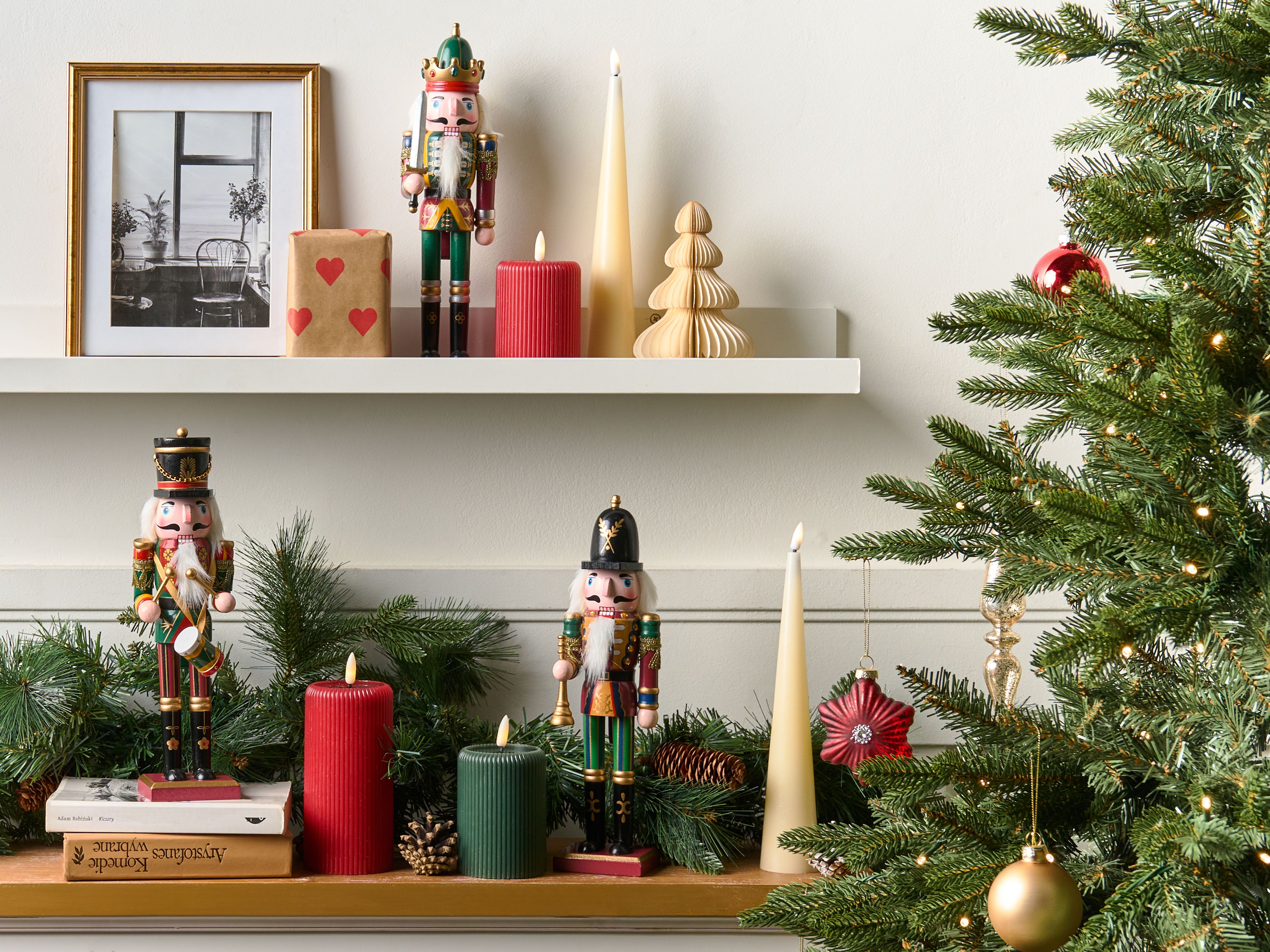 Set of 3 Figurines LJUSNAN Nutcracker 30 cm Dark Green