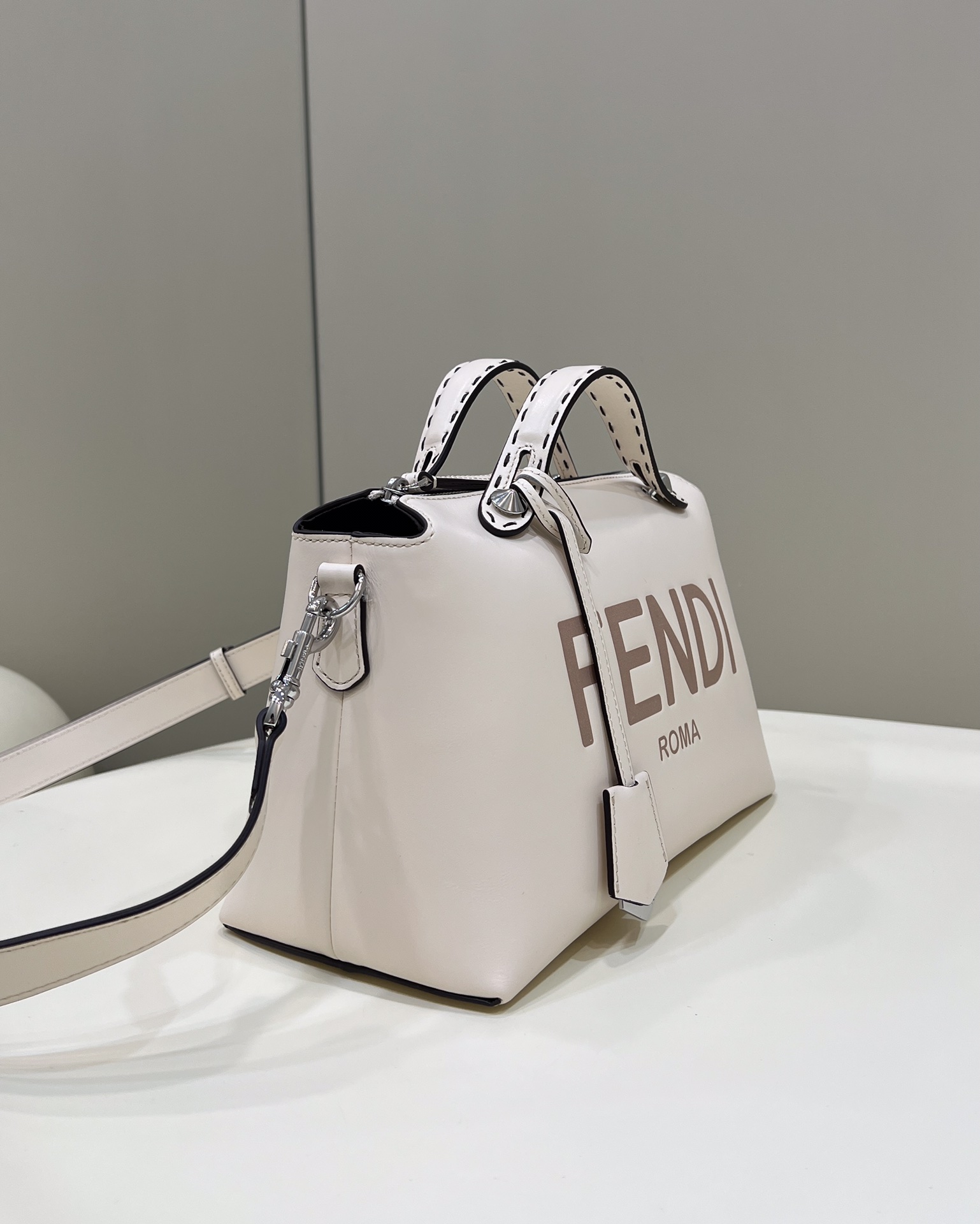 FENDI BY THE WAY - Replicaclubs