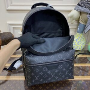 Louis Vuitton Discovery Backpack in Monogram Eclipse canvas1:1High-quality replica
