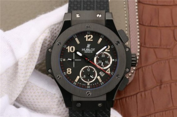 Replica Hublot Big Bang 44mm Full Ceramic Black Dial Black Rubber Strap HUB4100 - Top club