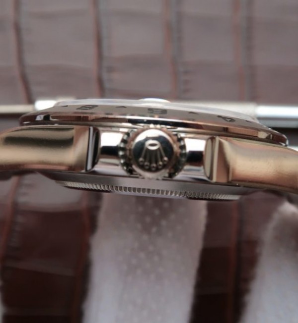 Replica Rolex EXPLORER II 42mm 216570 Noob Black Dial SS Bracelet A3187 - Elite Watch Atelier