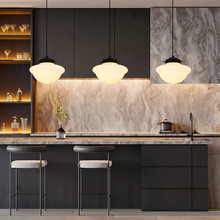 TimelessGlow – Geometrische Hanglamp in Mat Glas