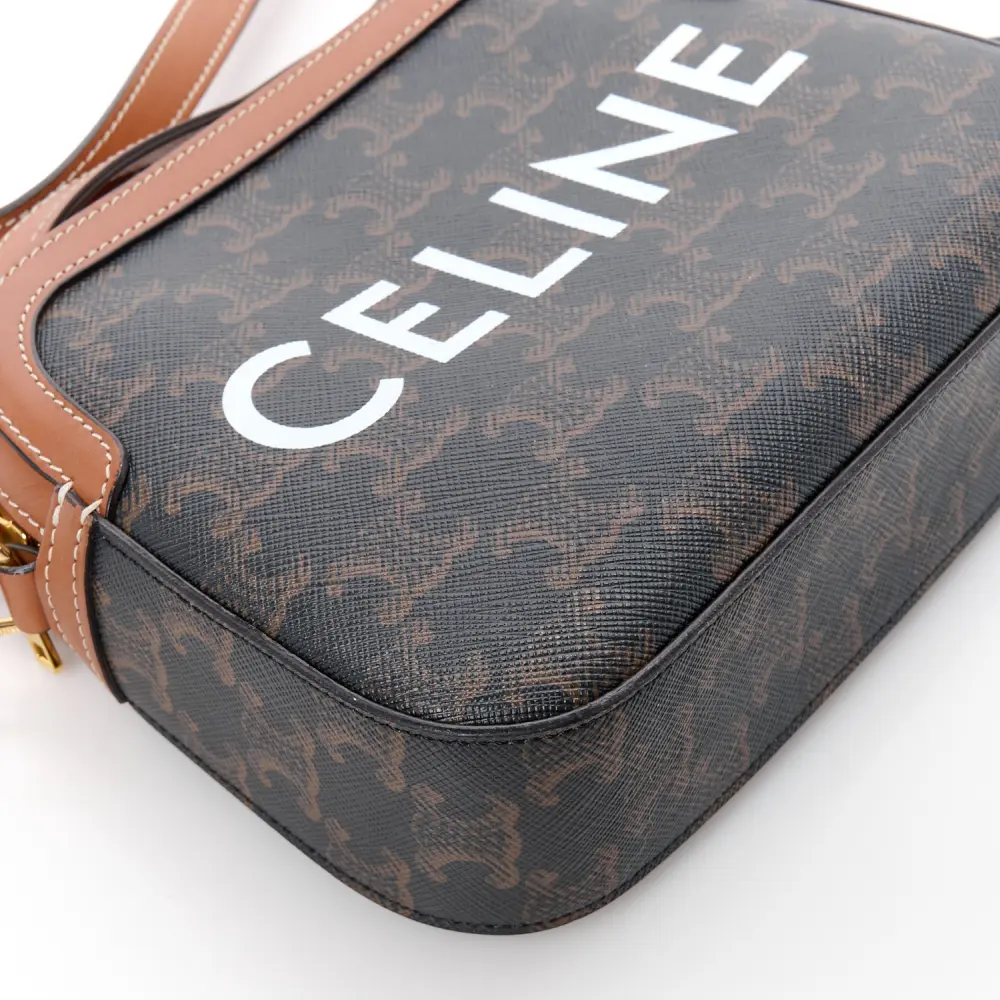 High-Quality Celine Tan Triomphe Replica Handbag – Gold Hardware1:1High-quality replica
