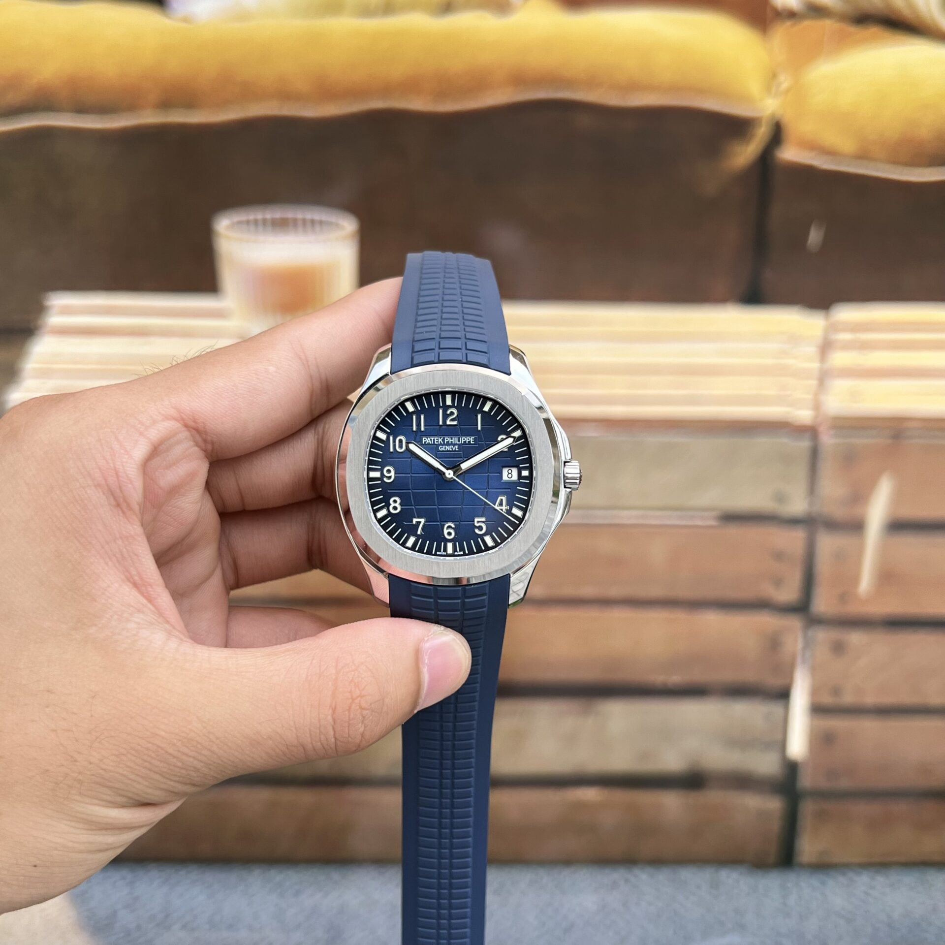 Patek Philippe Replica 1:1 Watch Aquanaut 5168G Blue Dial Rubber Strap 42mm - Elite Watch Atelier