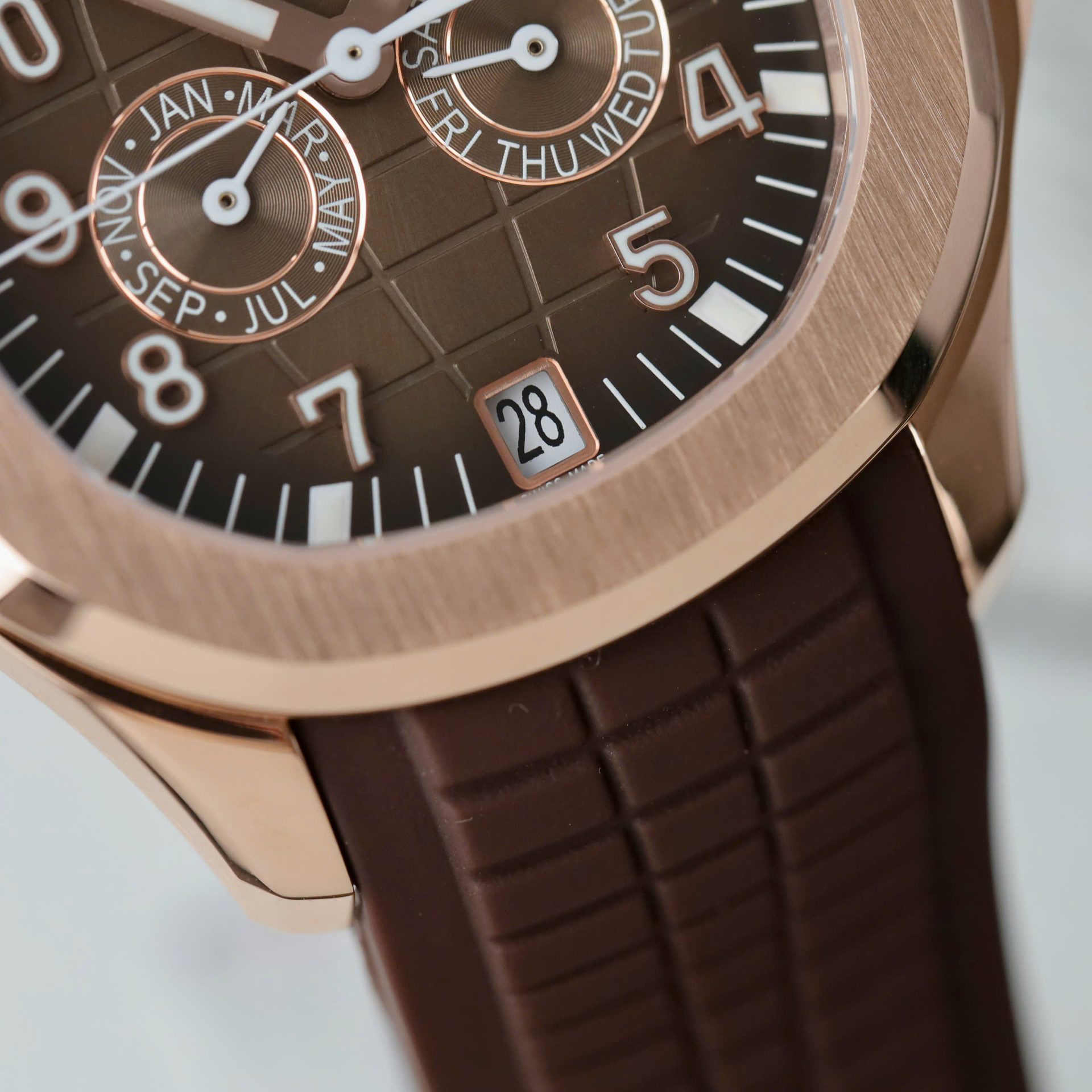 Patek Philippe Best Replica Watch Aquanaut 5261R Automatic Swiss Movement Chocolate Dial 40mm - Top club