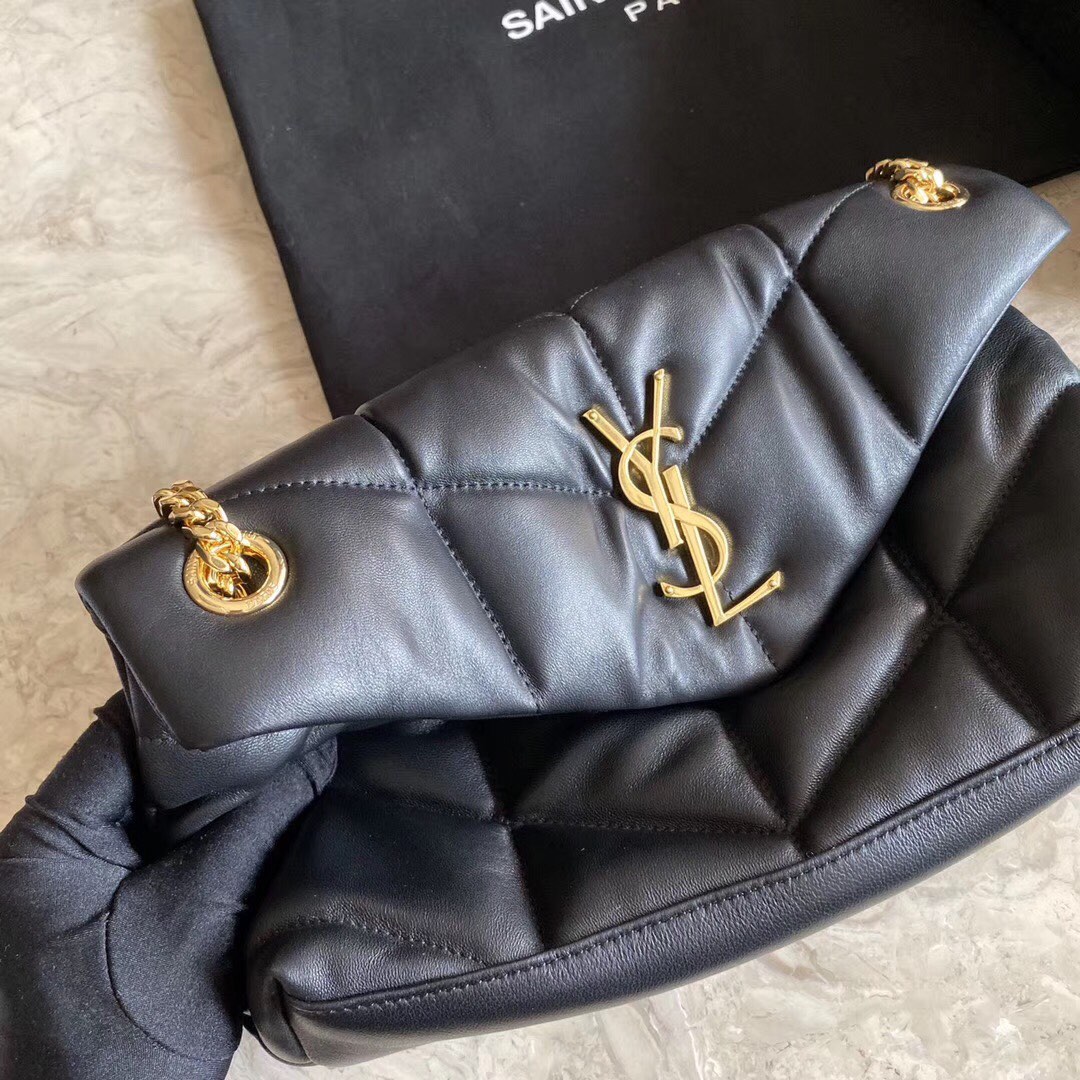 PUFFER MEDIUM BAG IN QUILTED LAMBSKIN1:1High-quality replica