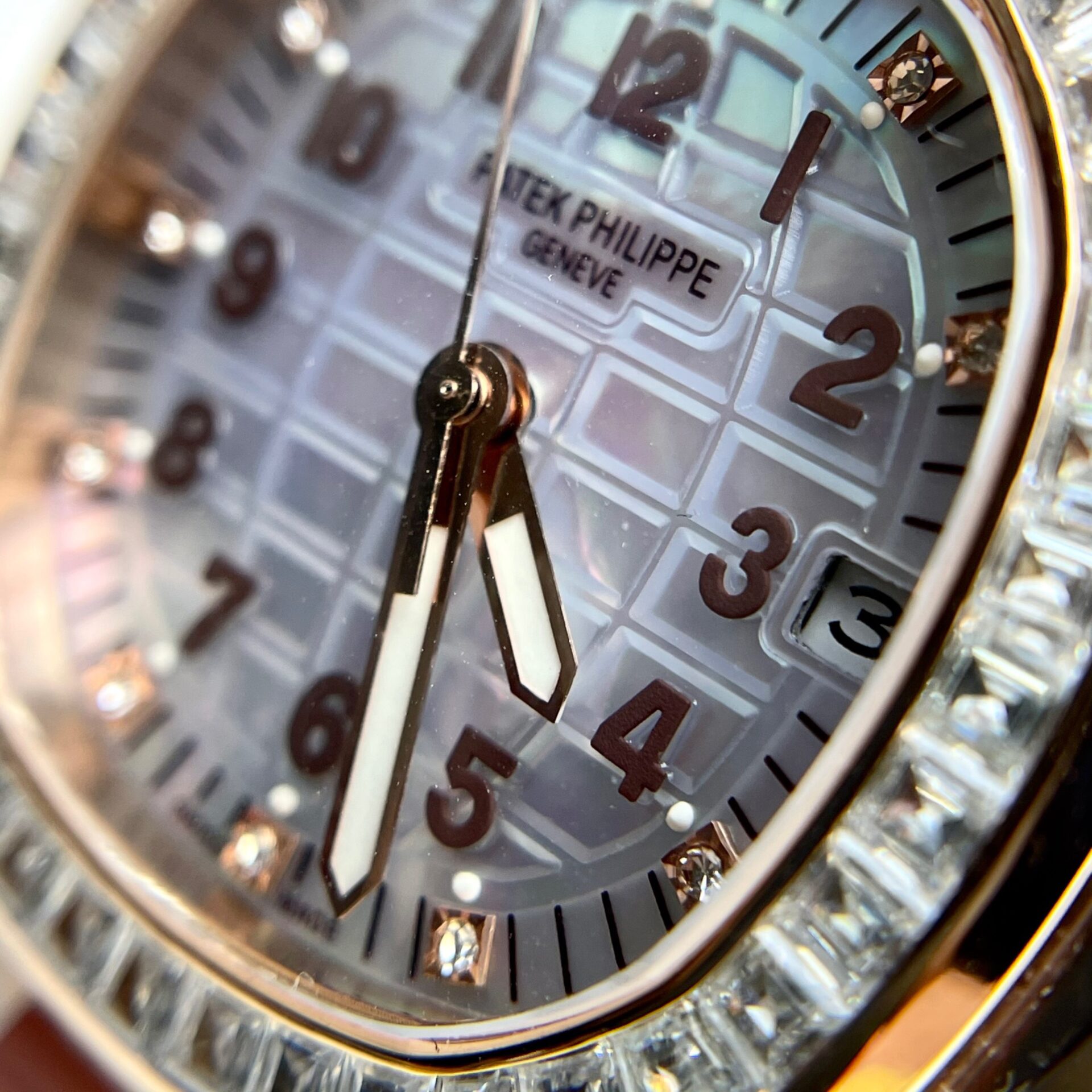 Patek Philippe Replica Watch Aquanaut 5072R Gold Wrapped Moissanite Diamond 35.6mm - Top club