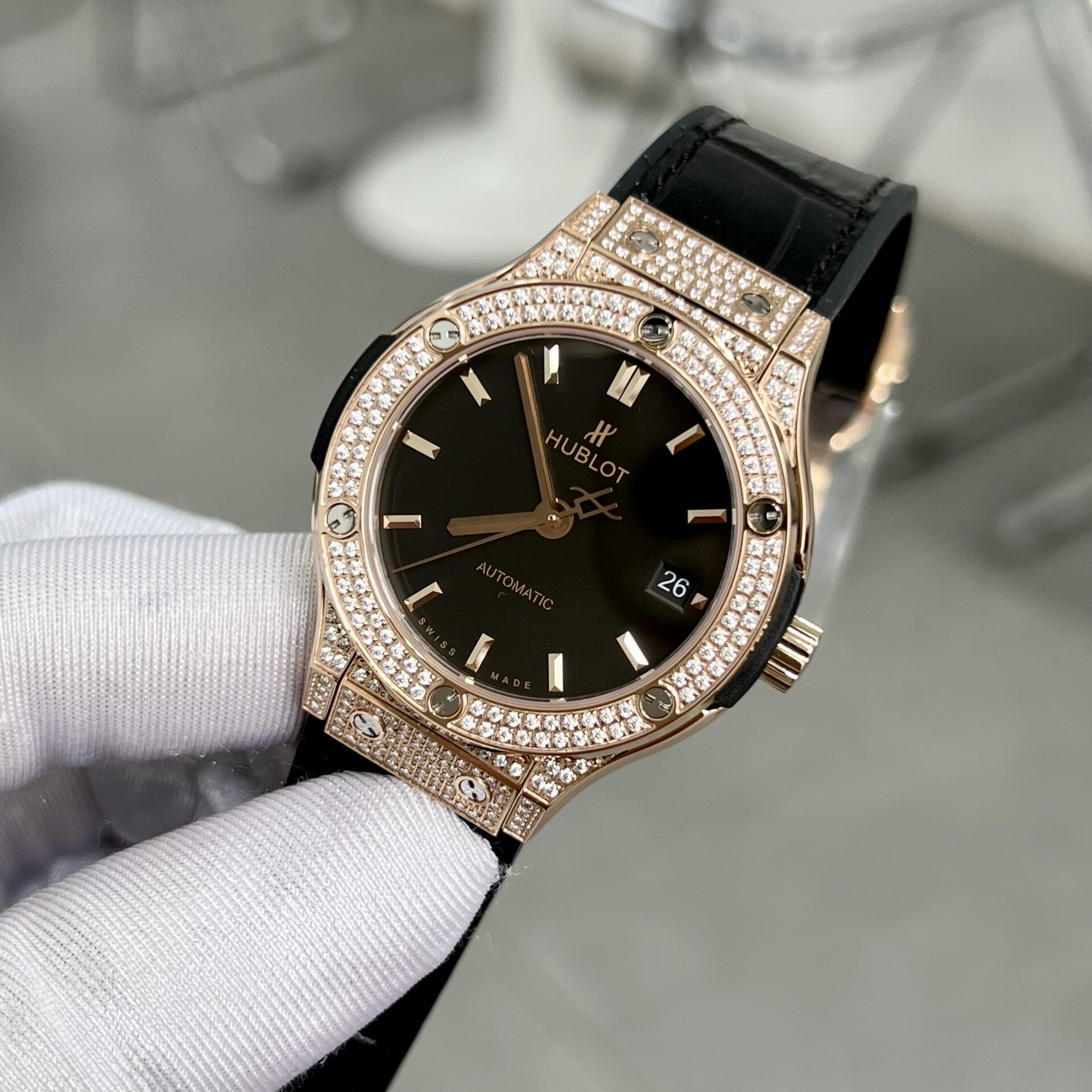 Hublot Replica Watch Classic Fusion King Gold With Diamonds Case HB Factory 38mm - Elite Watch Atelier