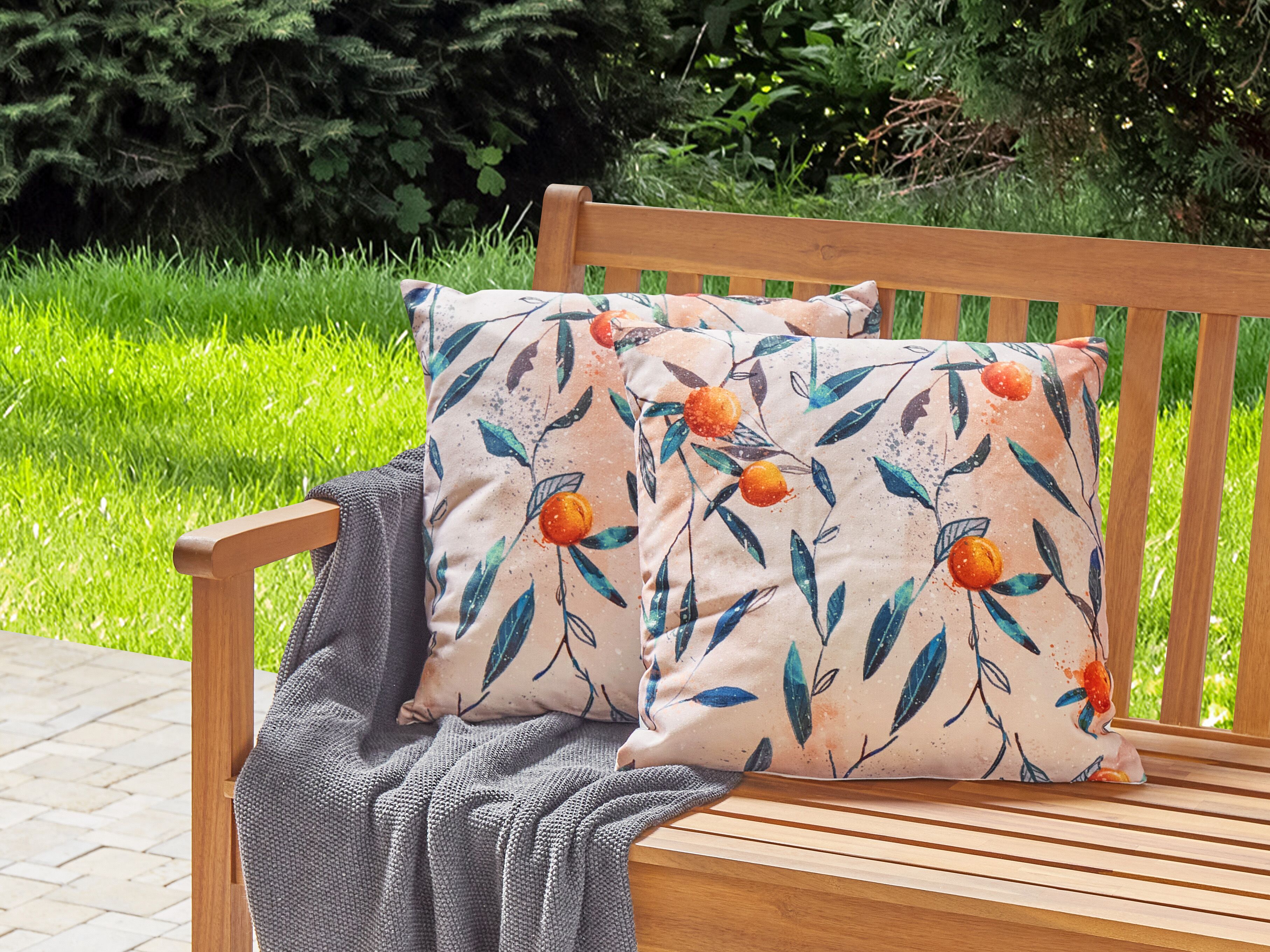 Set of 2 Outdoor Cushions PIALPETTA Plant Pattern 45 x 45 cm Orange