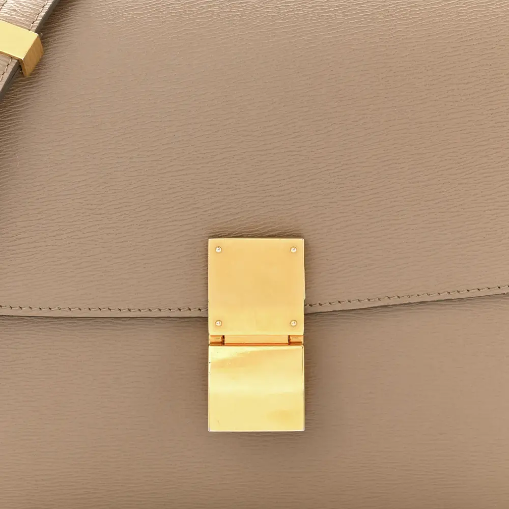 Celine Taupe Replica Handbags – Medium Classic Box Flap Bag1:1High-quality replica