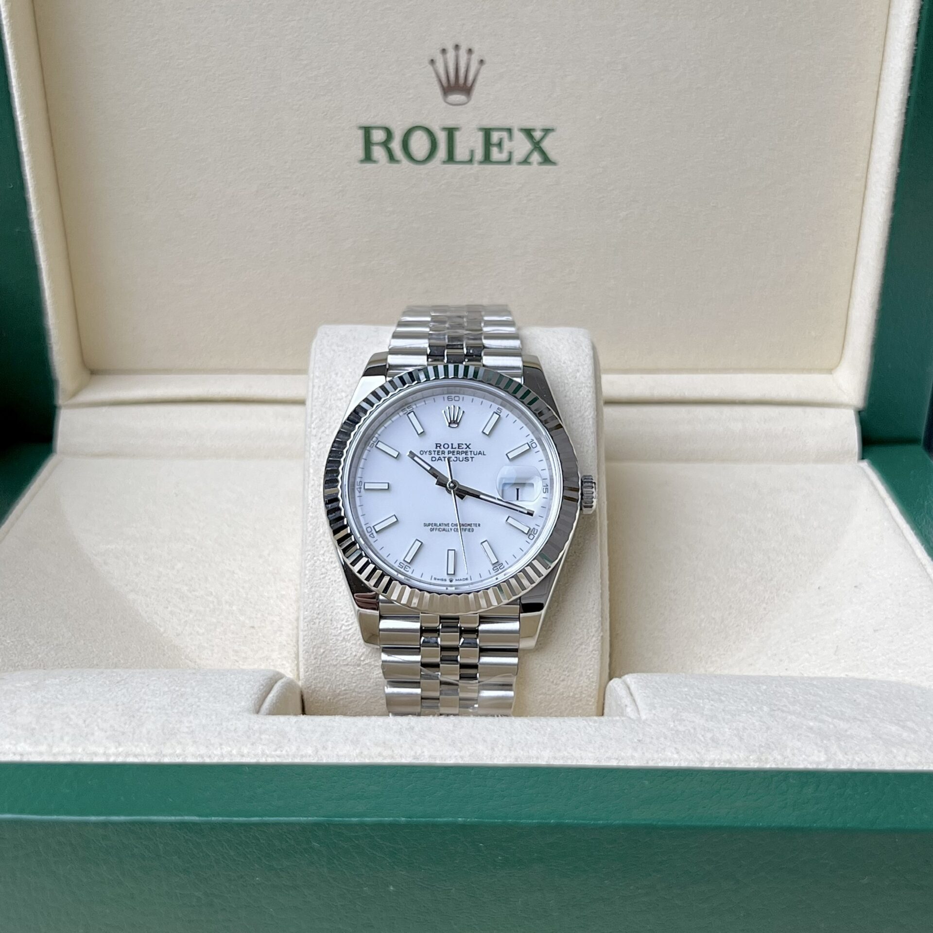 Rolex DateJust 126334 Replica Watch White Enamel Clean Factory 41mm - Top club