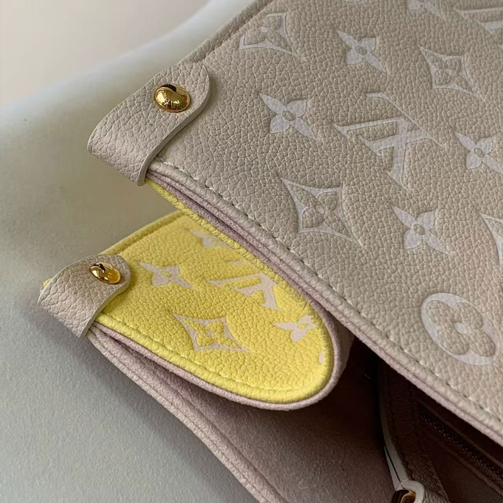 Louis Vuitton Onthego MM Rose Beige M461281:1High-quality replica