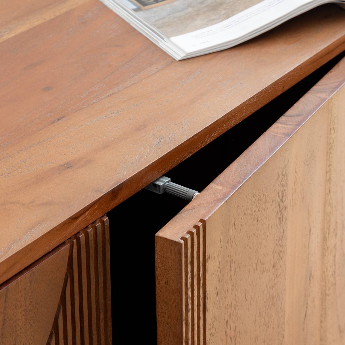 3-door buffet "Nanda" Acacia, Brown, 150x90.5 cm