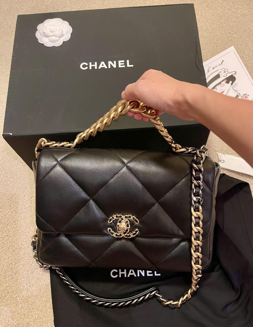 CHANEL 19 LARGE HANDBAG